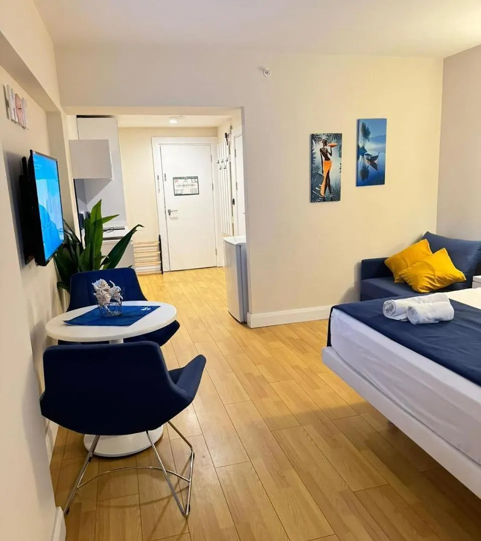 Beautiful Apartments Near The Sea - Orbi City N7 Batumi Hotel